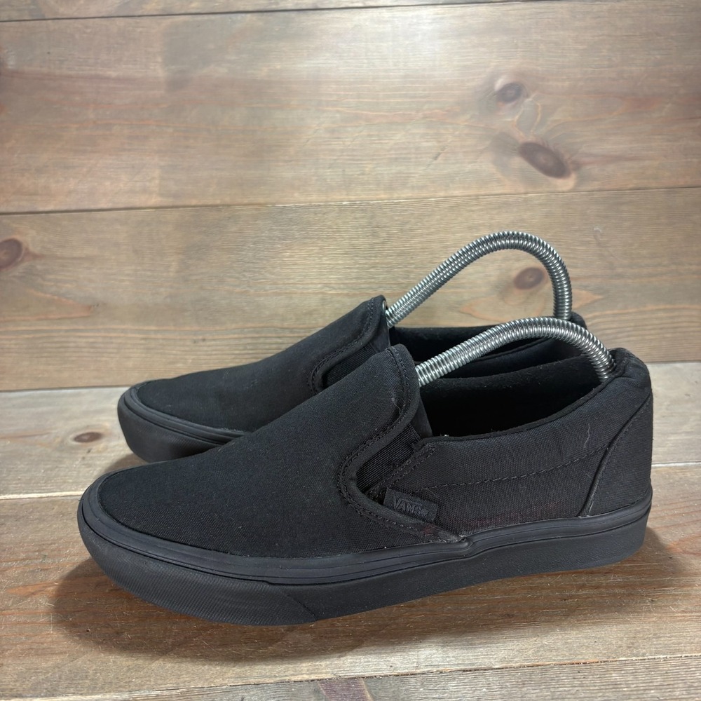 Vans Classic Slip On Womens size 7.5 shoes Black Canvas Mono Skate Sneakers